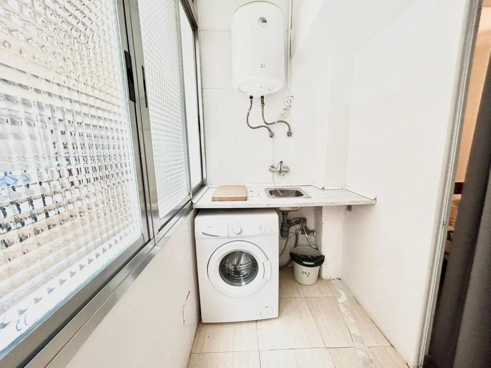 Madrid Rio Antonio Lopez Bアパートメント エクステリア 写真